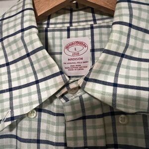 Brooks Brothers Supima Broadcloth Large Shirt